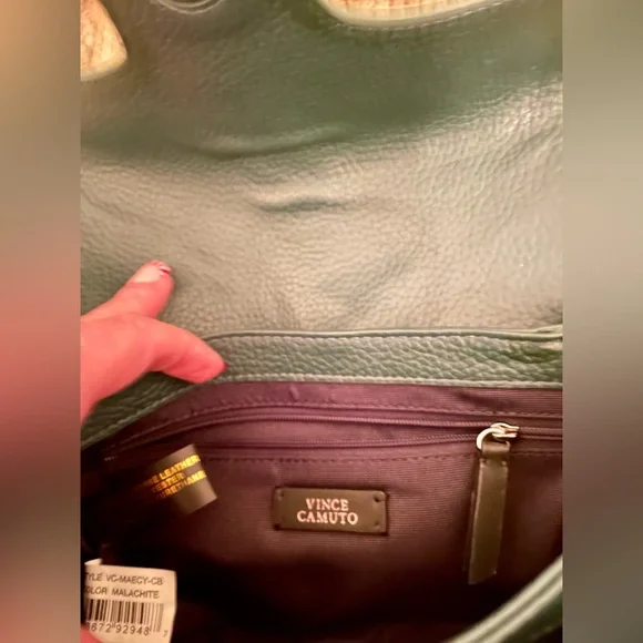 Vince Camuto Crossbody Malachite.(Green) Polished hardware & decorative tassel. - Picture 6 of 7